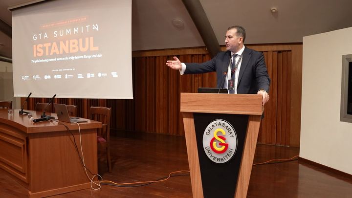 Ata Argüder opens Bridge Day