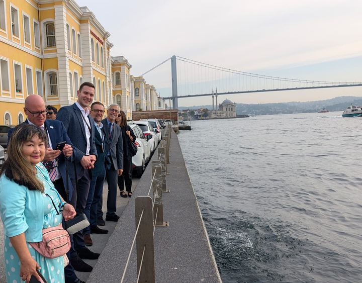 The delegation arrives on the Bosphorus at Galatasaray Üniversitesi