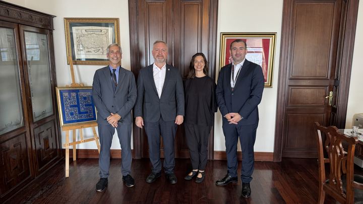 At Galatasaray Üniversitesi after Bridge Day