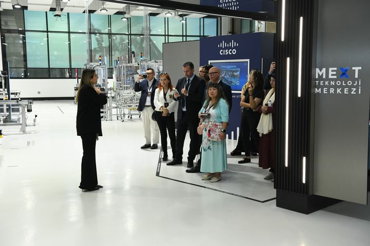 In the Digital Factory